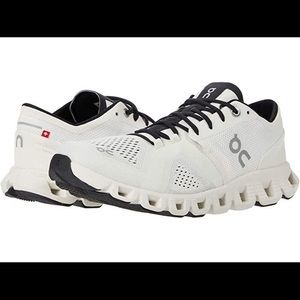 ON CLOUD Running Shoes Men Size Cloud X White/Black , Rare Size